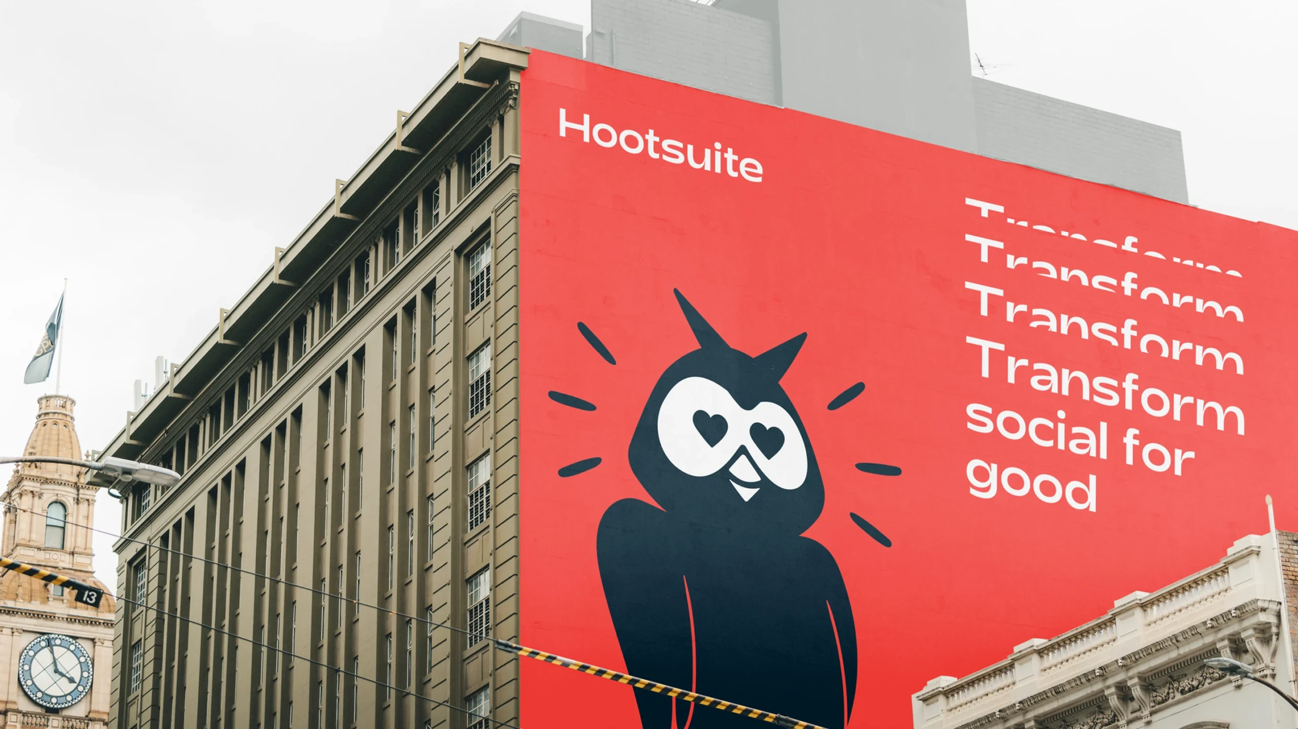 15_Hootsuite_OOH 1.jpg